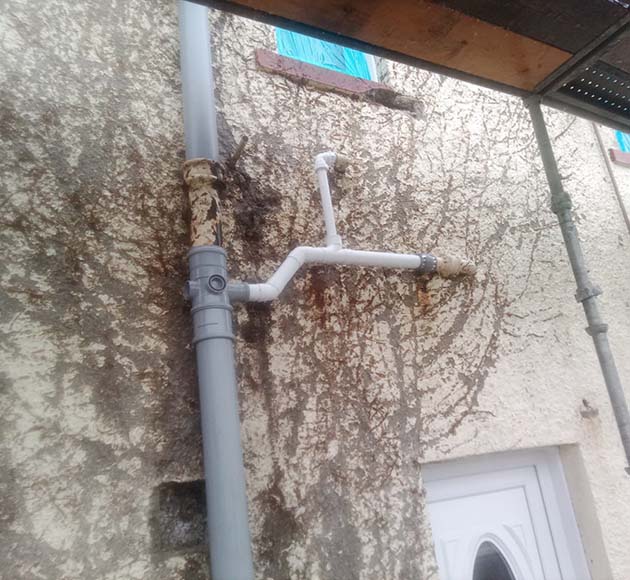 Plumbing Outside Pipe